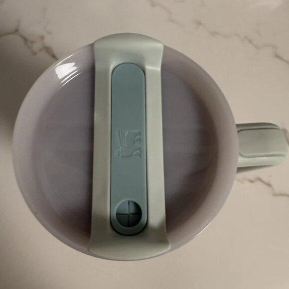 Stanley 2.0 Quencher Tumbler - Picture 4 of 14